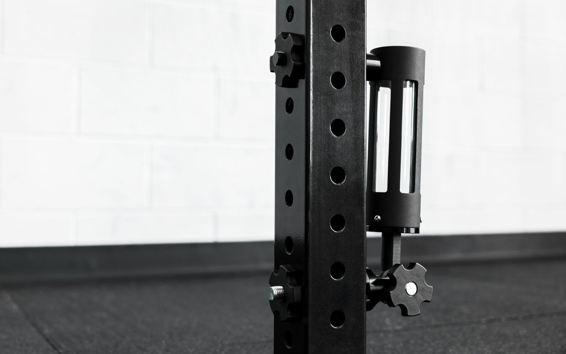 The Rack Mounted REP® x Kleva Built® Adroit Landmine mounted on a 4000 series rack